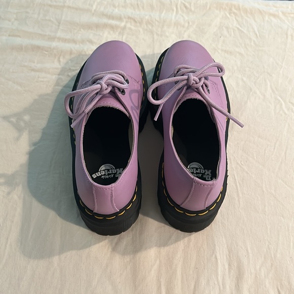 Dr. Martens platform lavender lace up leather oxford shoes - Picture 7 of 11